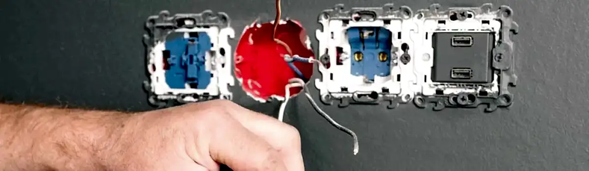 Elektrik Prizi ve Anahtar Yeri Değiştirme