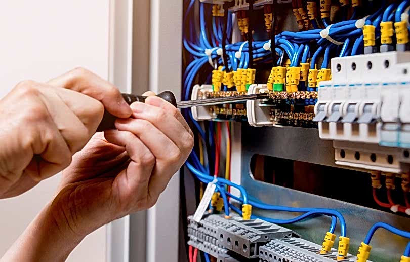 Elektrik Panosu Değişimi ve Yükseltme